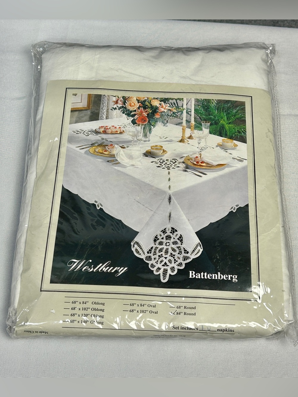 Westbury Battenberg White Lace Tablecloth 84” Round Elegant 10 Napkins Vintage